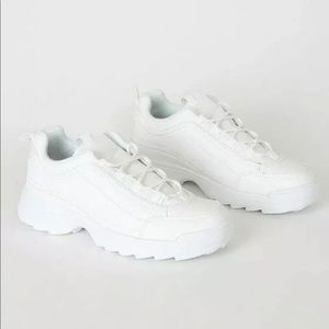 Lulu’s White Lace-Up Women Sneakers size 8